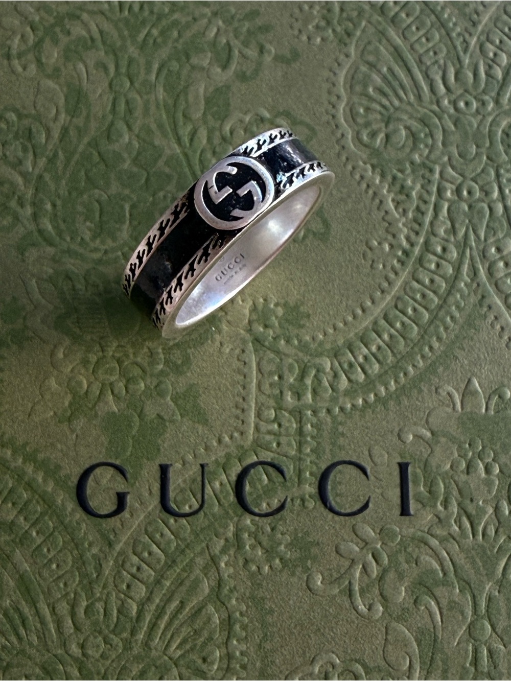 NWT GUCCI INTERLOCKING G RING STERLING SILVER BLACK ENAMEL DESIGNER SIZE: 19 - Picture 11 of 12